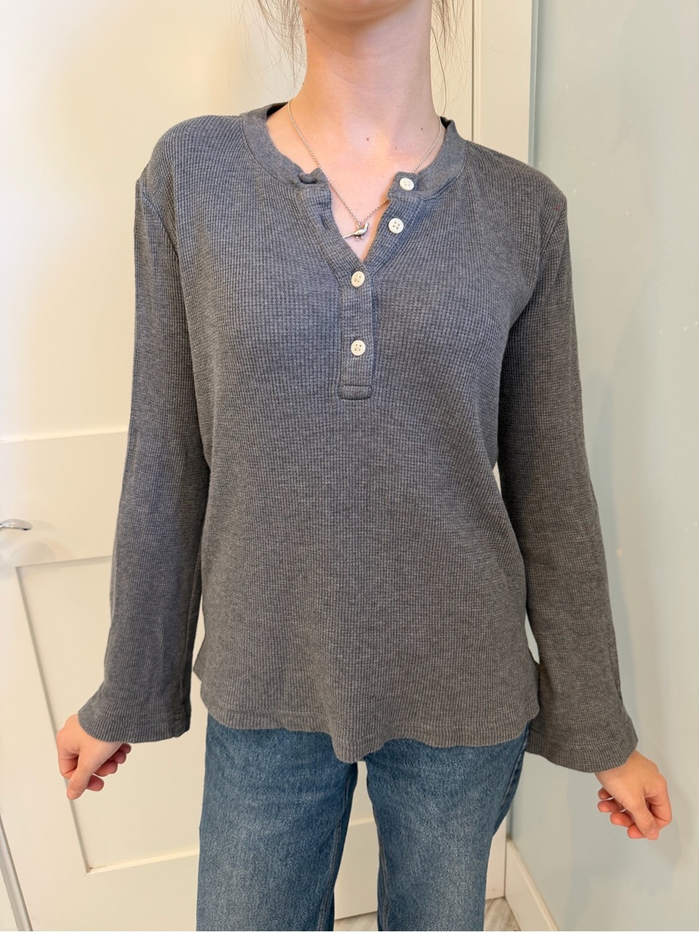 Madewell Waffle-Knit Henley Long-Sleeve Top — Charcoal Gray XS